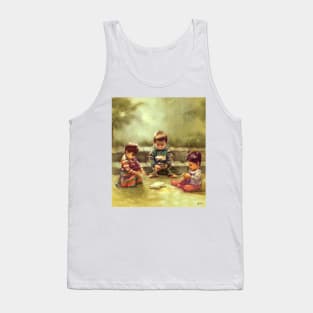 Three kids feeding a pidgeon Tank Top